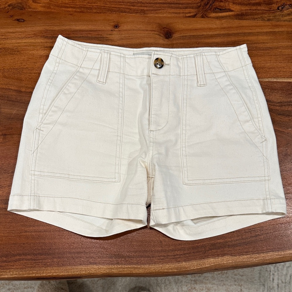 Liverpool Women's cream Cargo Shorts